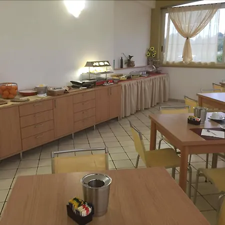 Il Tempio Di Hera Маринелла