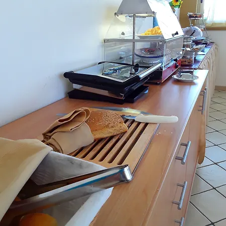 Il Tempio Di Hera Маринелла